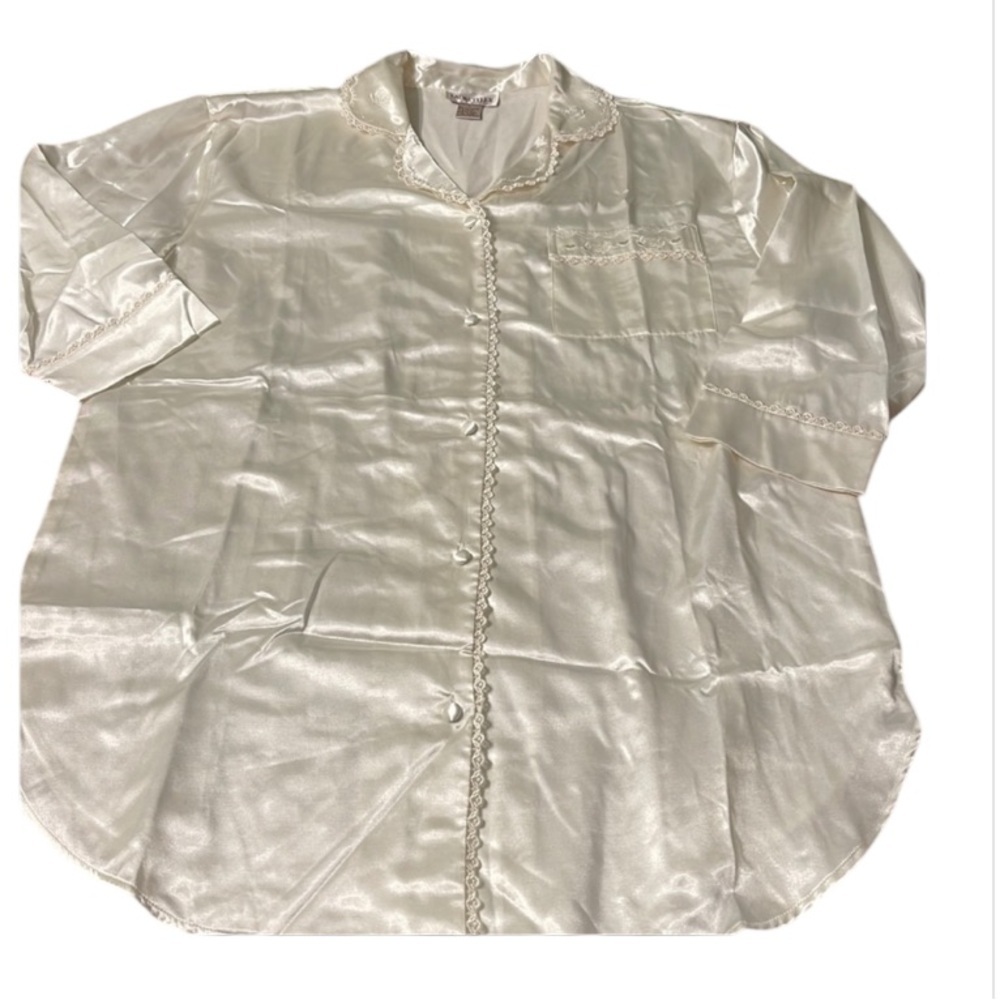 LAURA TYLER sleepwear
